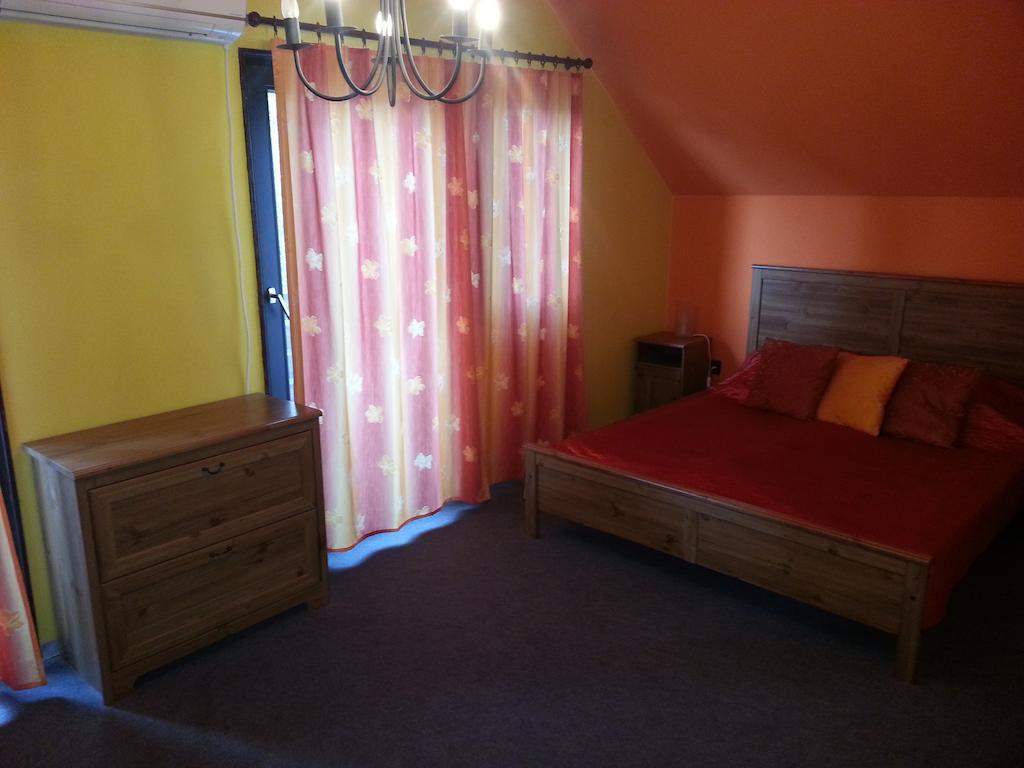Nador Apartman Daire Balatonlelle Oda fotoğraf